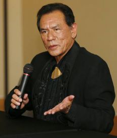 Wes Studi