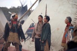 Roman Nose (Rod Rondeaux) & Black Kettle (Wes Studi)